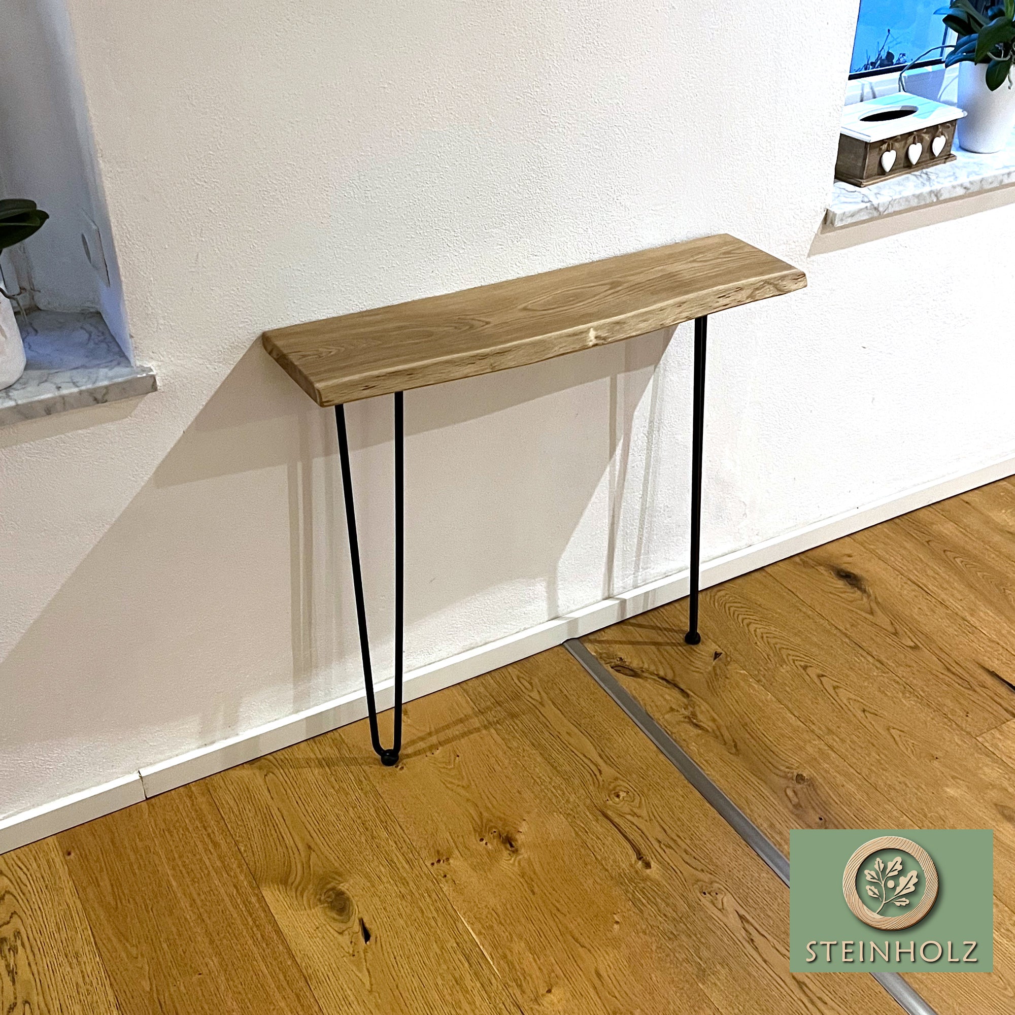 Oak console table with tree edge and hairpin legs – natural &amp; modern